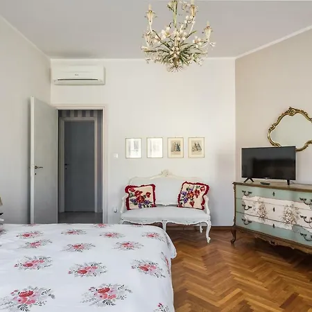 La Casa Dei Fiori *