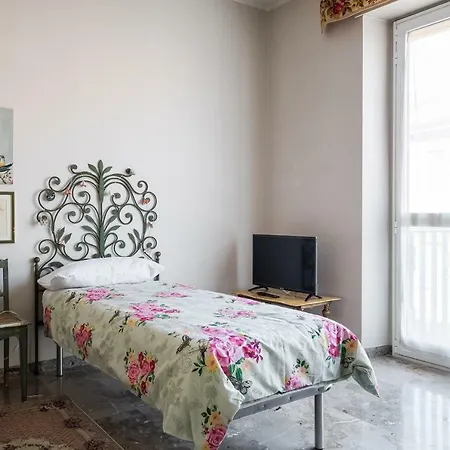 La Casa Dei Fiori * Bologna